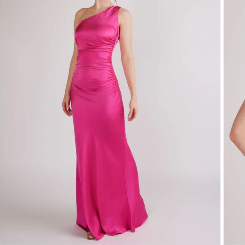 Elegant Pink One-Shoulder Gown